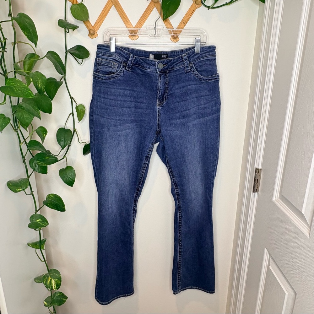 ☀️ KUT FROM THE KLOTH Distressed Blue Jeans